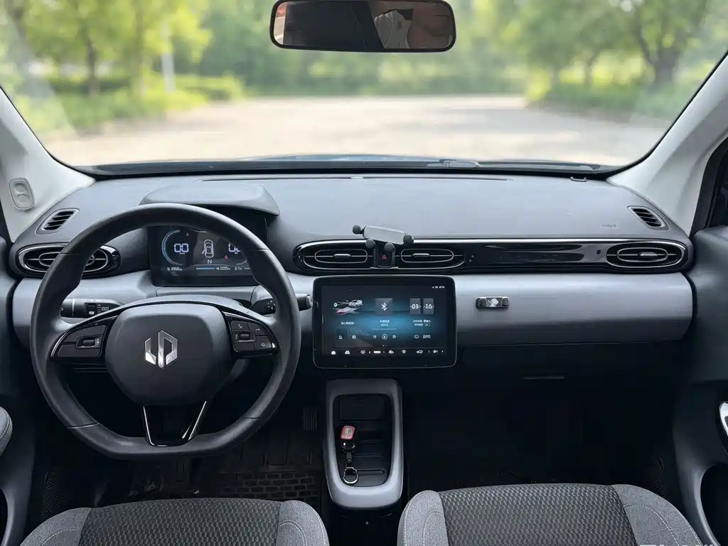 Leapmotor Leapmotor T03 — миниатюра 8