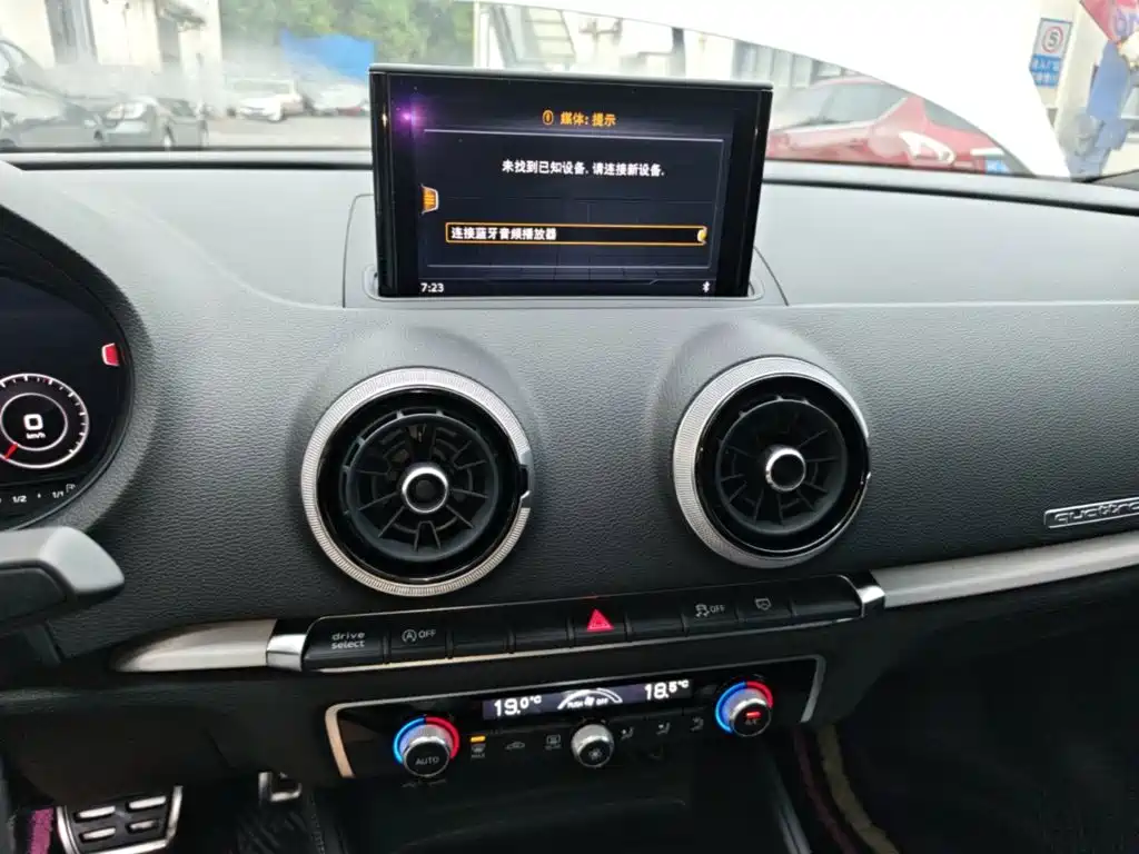 Audi S3 — миниатюра 13