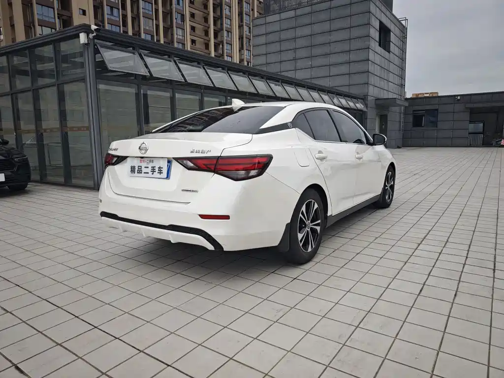 Nissan Sylphy 2020 1.6L XL CVT Enjoy