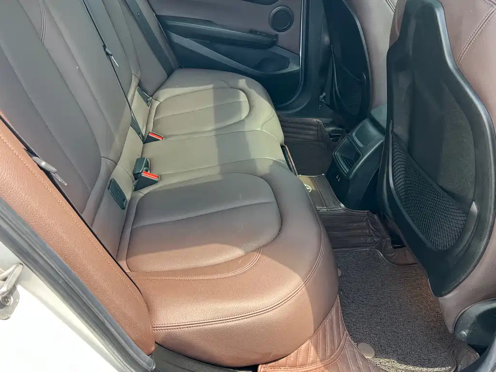 BMW 1 Series 1 2019 120i Lead M Sport