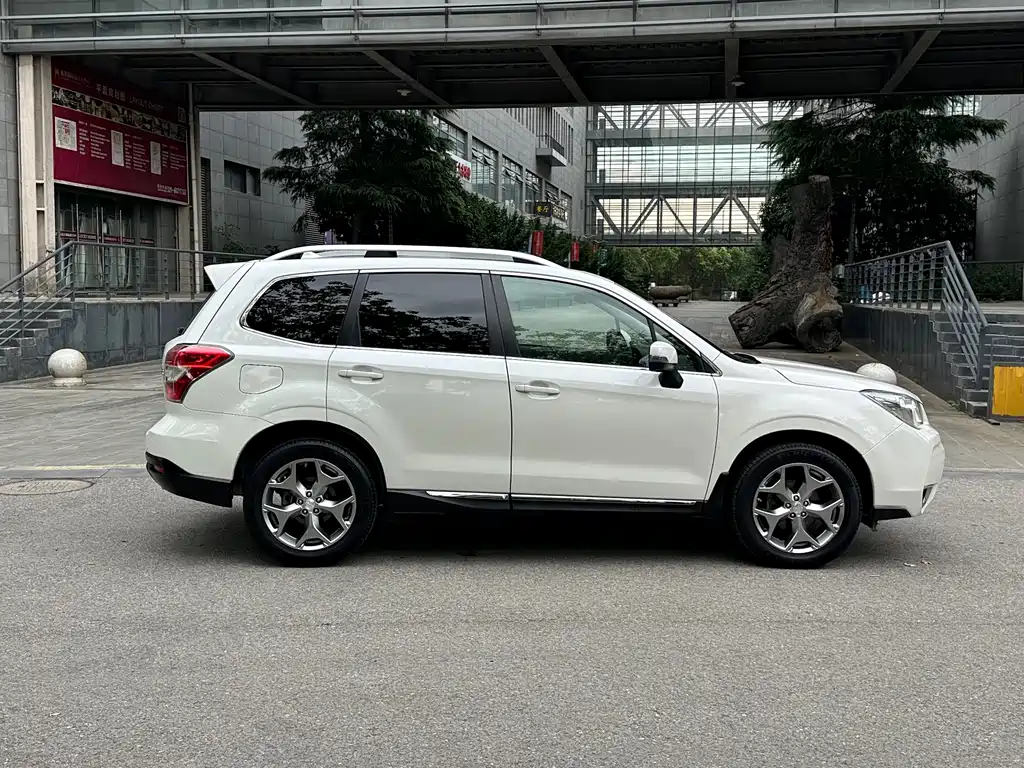 Subaru Forester — миниатюра 4