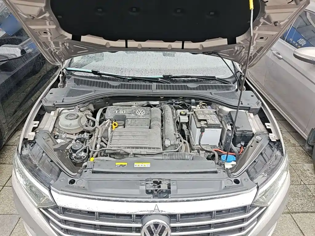 Volkswagen Sagitar — миниатюра 20