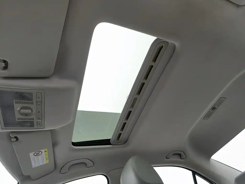 Skoda Rapid — миниатюра 14