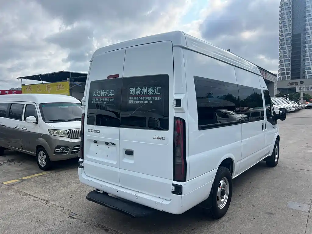 JMC JMC Fushun — миниатюра 5