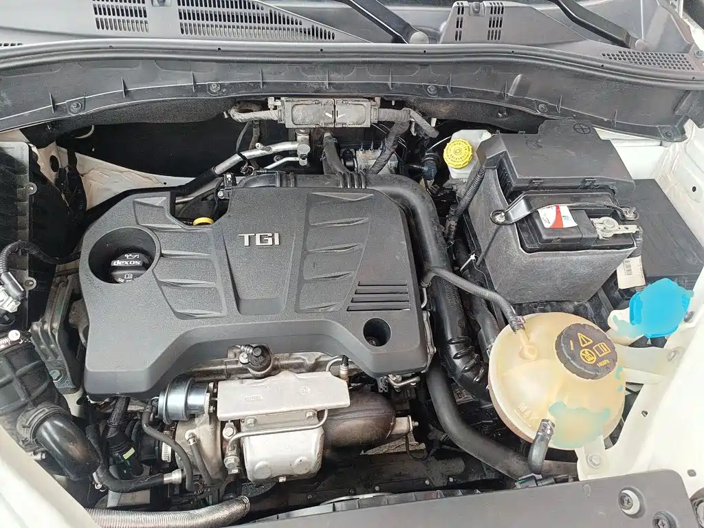 Roewe RX5 — миниатюра 20