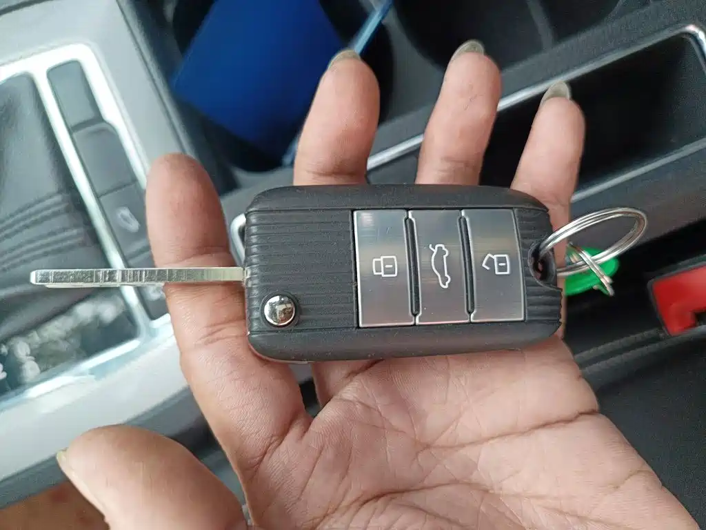 Roewe RX5 — миниатюра 9