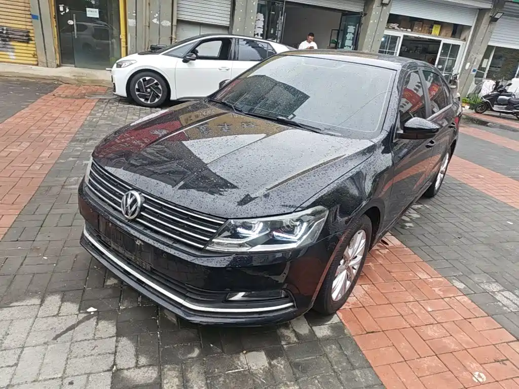 Volkswagen Lavida — миниатюра 2