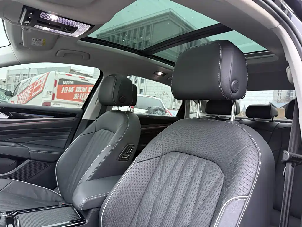 Volkswagen Passat — миниатюра 21