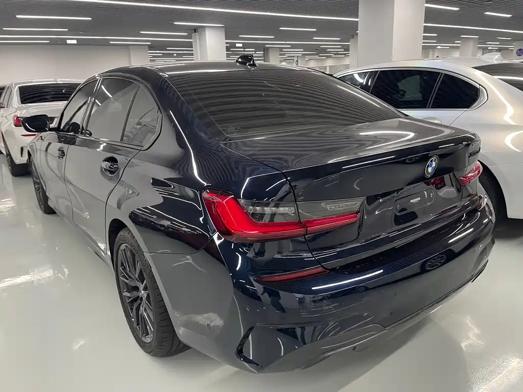 BMW 3 Series — миниатюра 6