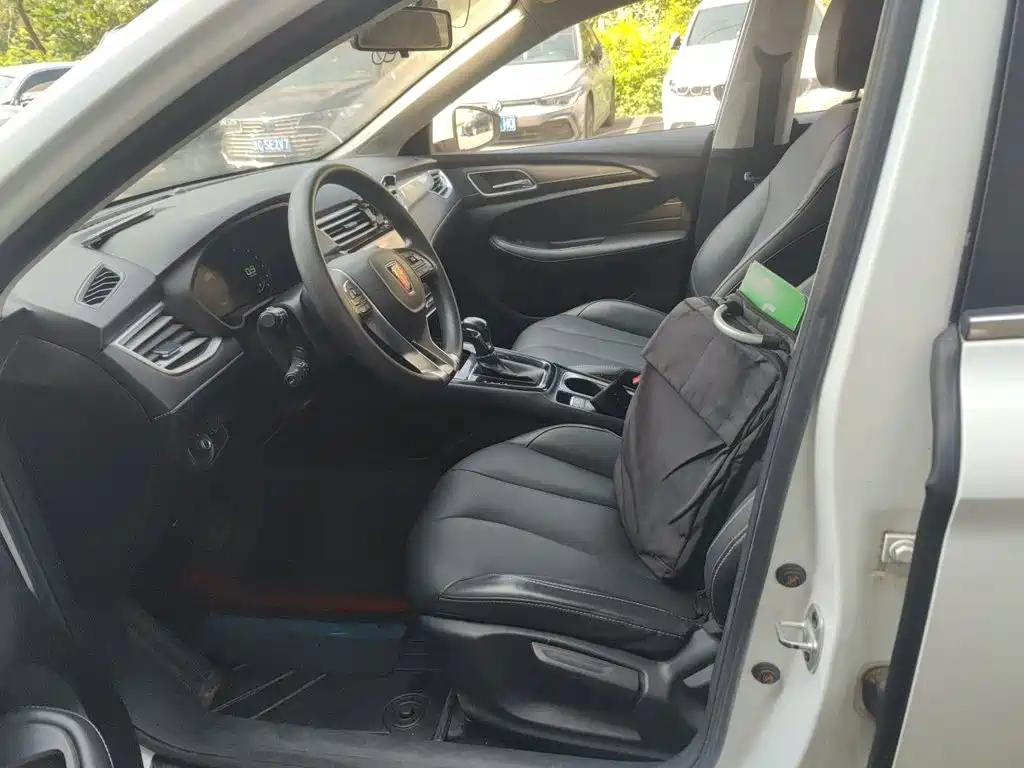 Roewe i5 — миниатюра 8