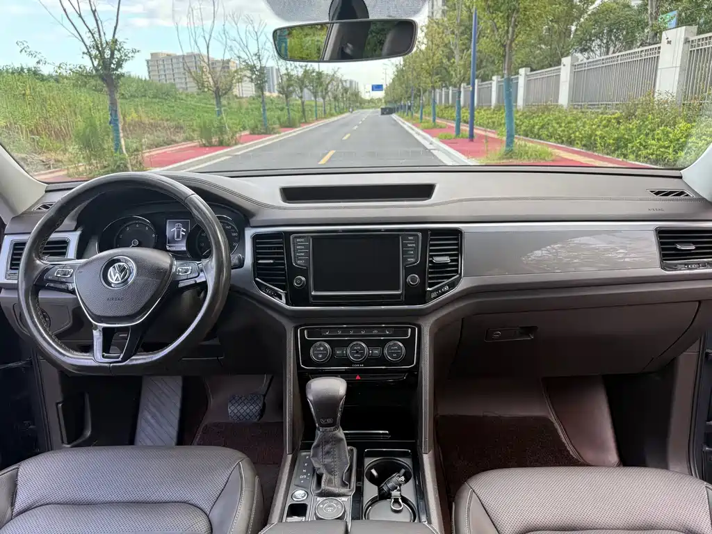 Volkswagen Teramont — миниатюра 14