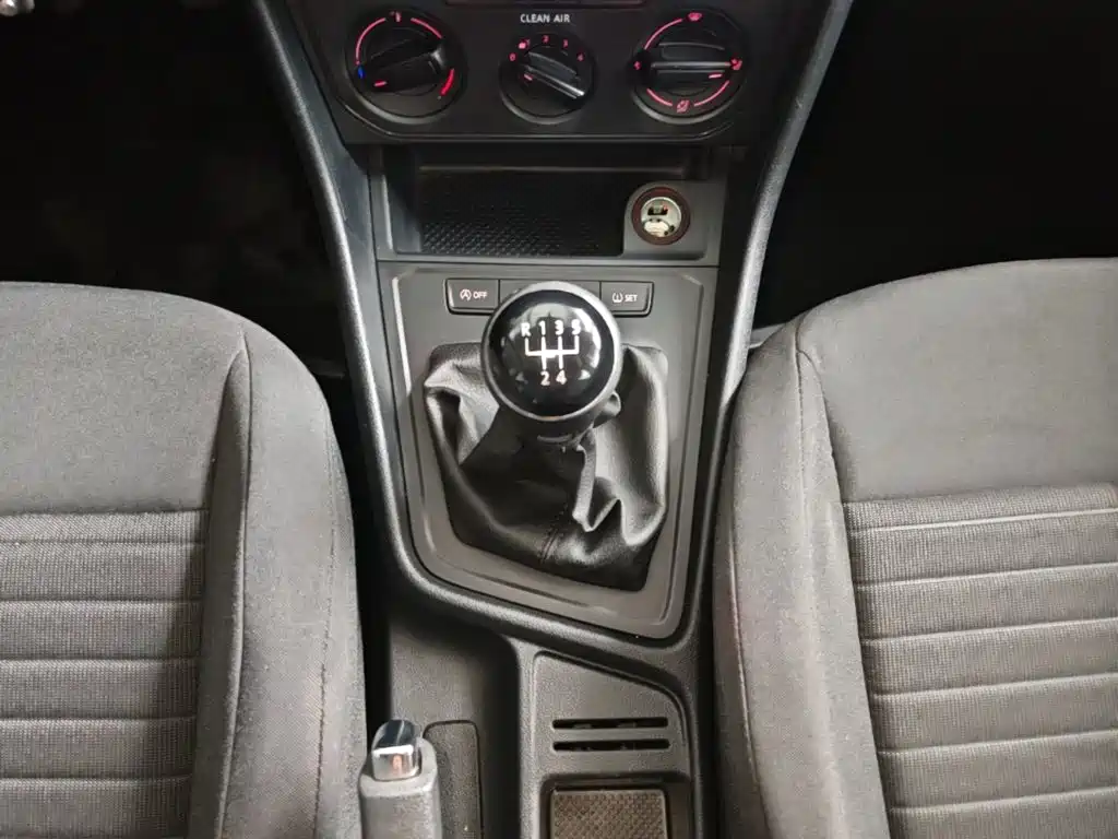 Volkswagen Lavida — миниатюра 14