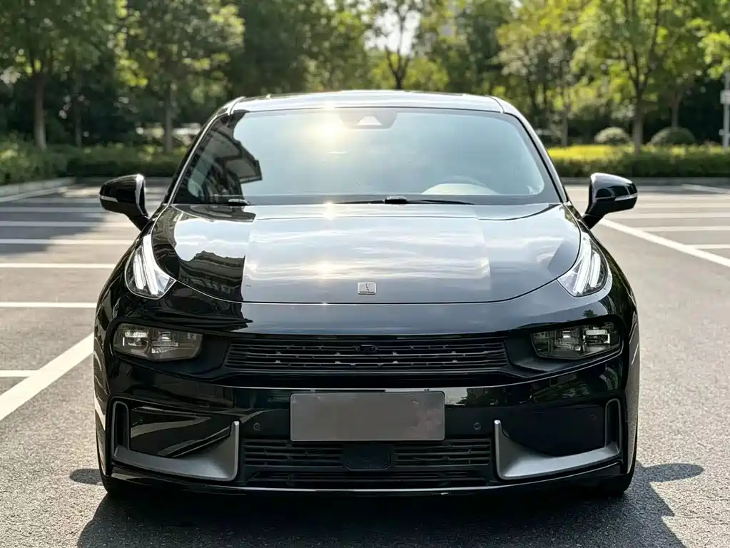 Lynk & Co 03 — миниатюра 2
