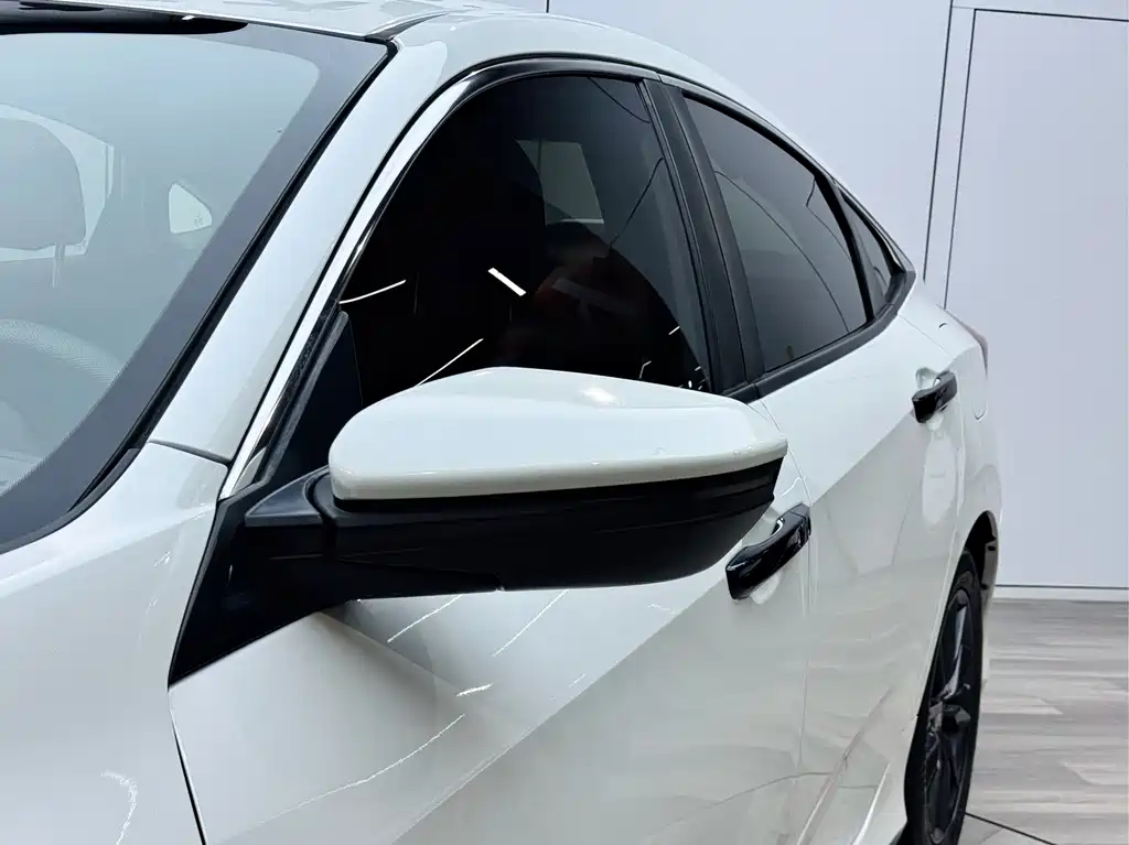 Honda Civic 2019 220TURBO CVT VI