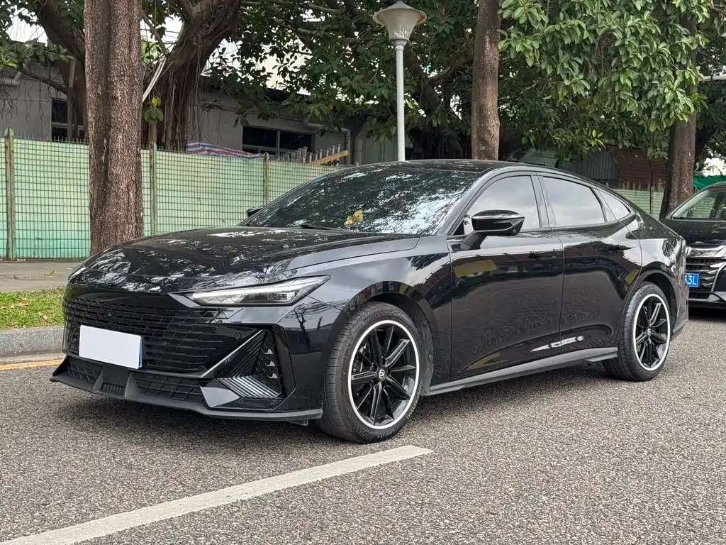 Changan UNI-V 2023
