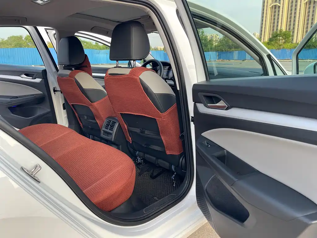 Volkswagen Golf 2023 280TSI DSG Pro