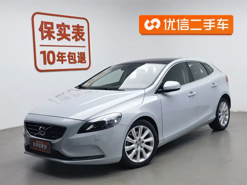Volvo V40 2014