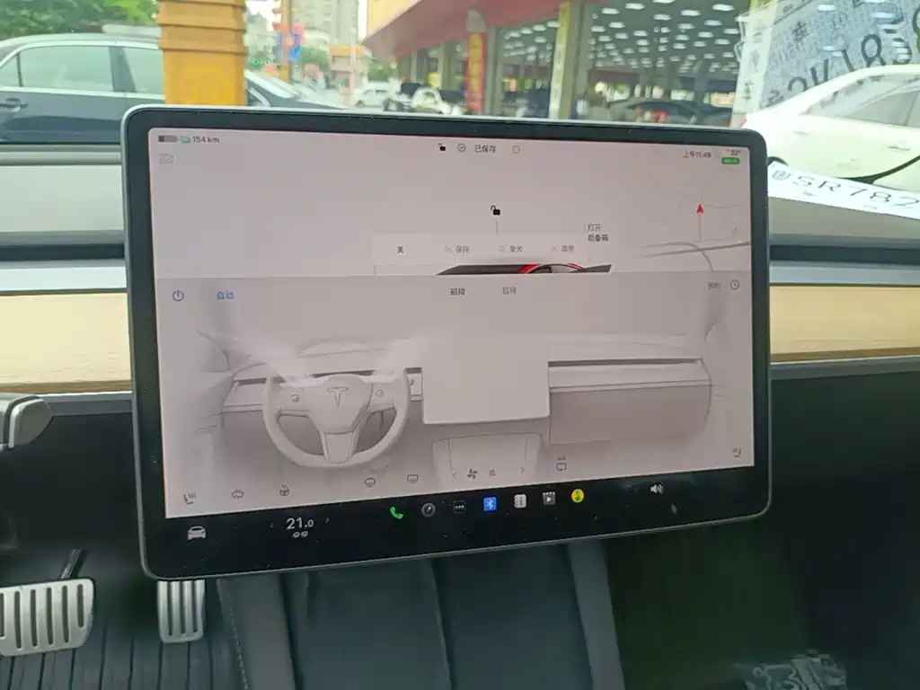 Tesla Model 3 — миниатюра 13