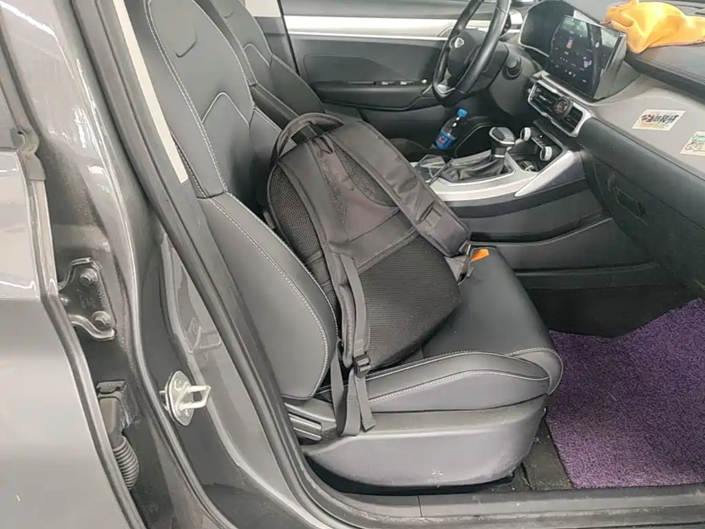 Geely Binyue — миниатюра 25