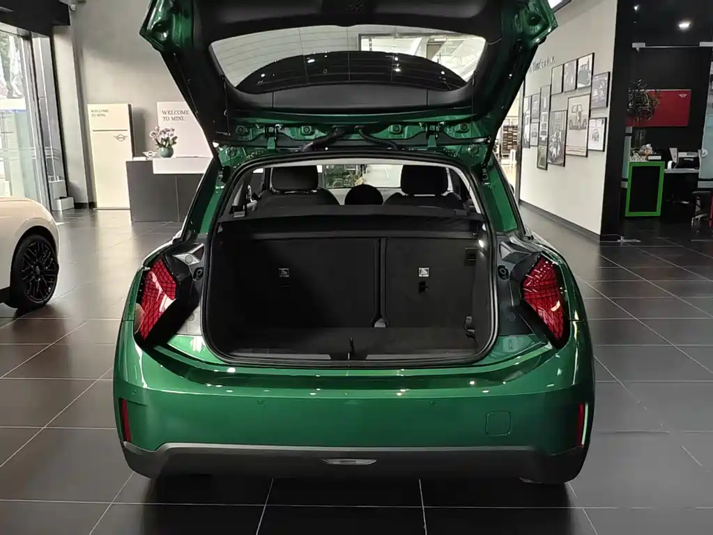 MINI MINI COOPER EV — миниатюра 14