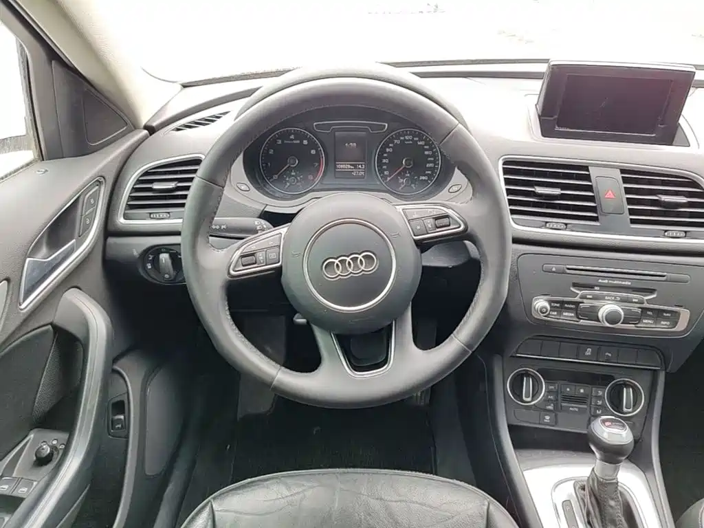 Audi Q3 — миниатюра 11