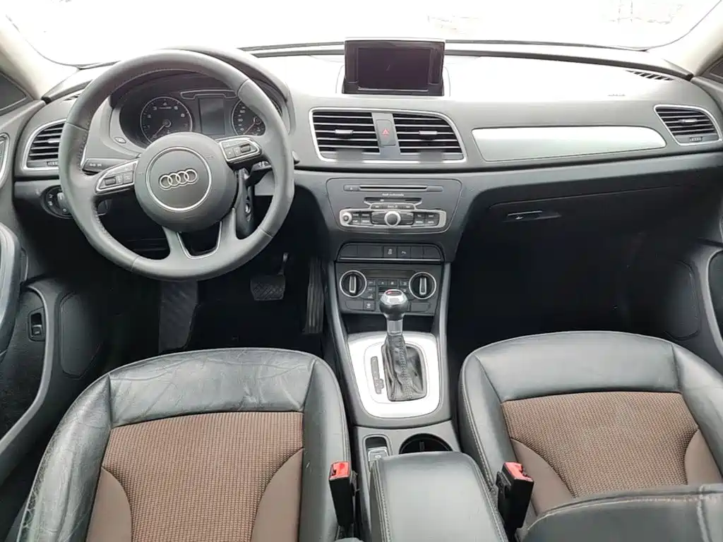 Audi Q3 — миниатюра 10