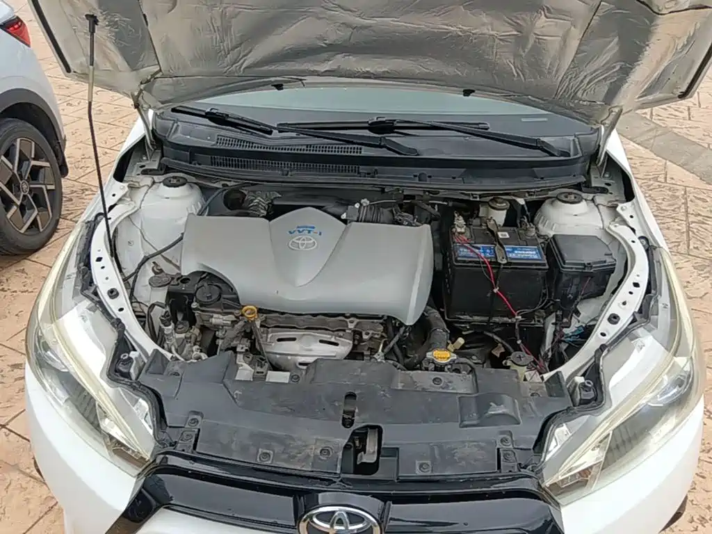 Toyota Yaris L — миниатюра 20