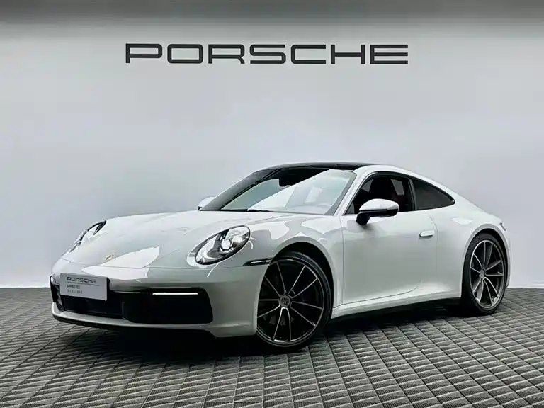 Porsche 911 2023
