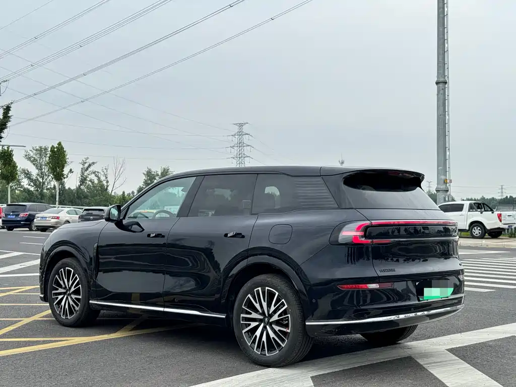 Changan Q07 2025 215 Flagship
