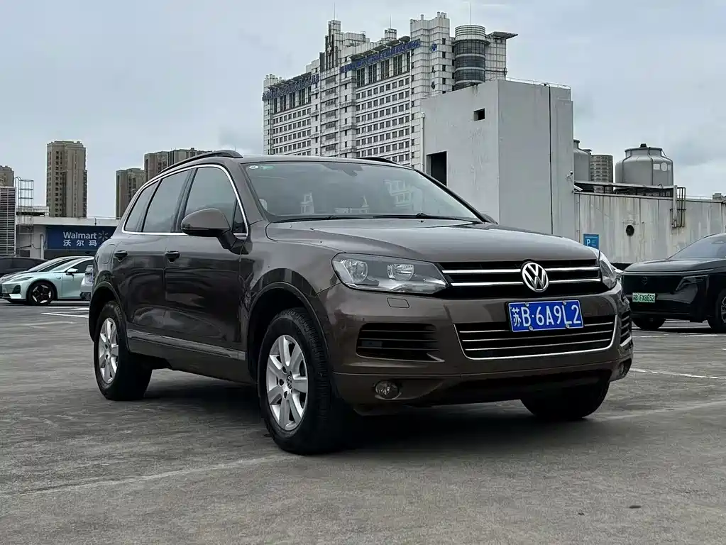 Volkswagen Touareg — миниатюра 3