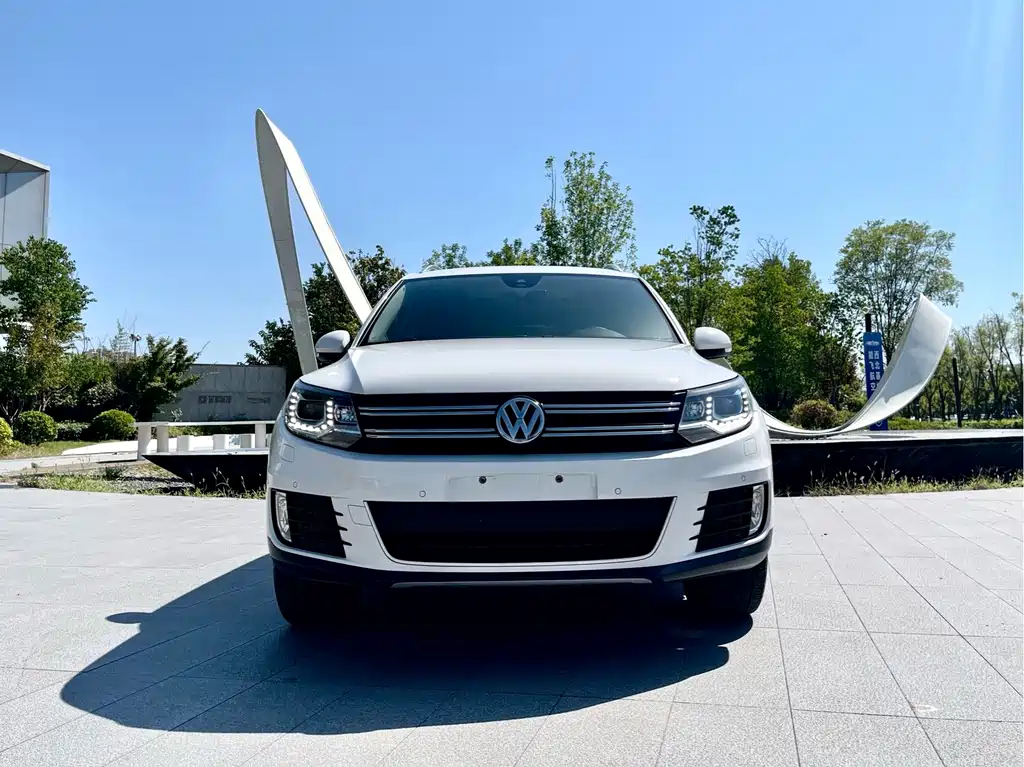 Volkswagen Tiguan — миниатюра 2