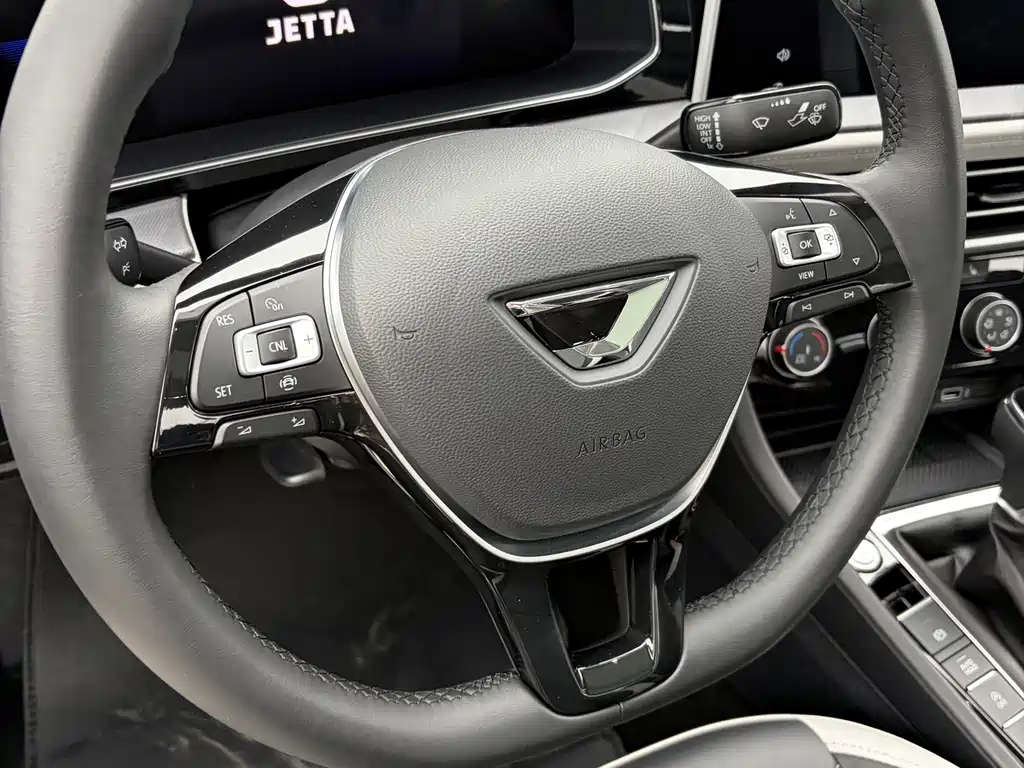 Jetta VA7 — миниатюра 7