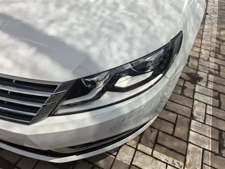 Volkswagen FAW - Passat CC CC 2016 1.8TSI Luxury