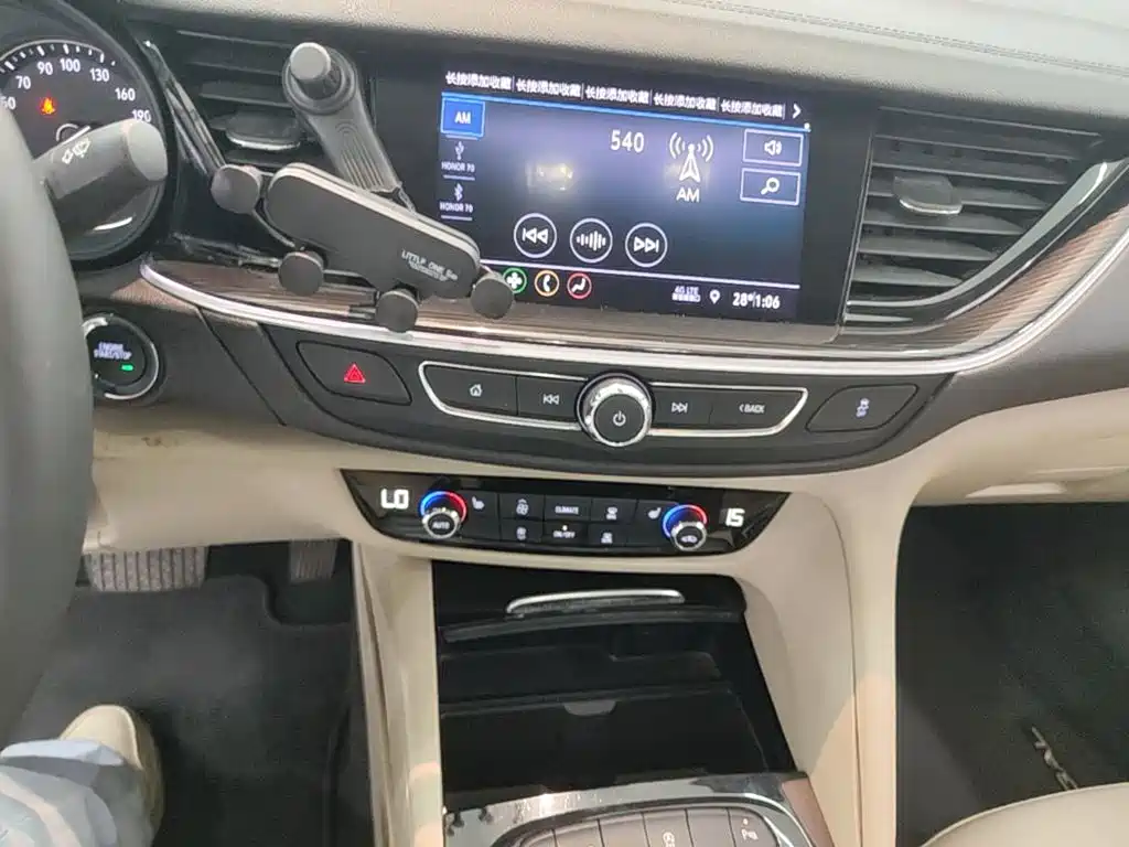 Buick Regal — миниатюра 13