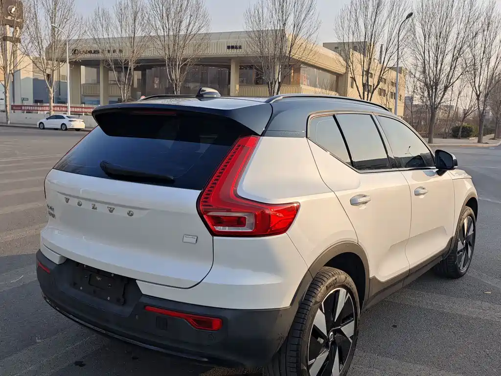 VOLVO XC40 NEW ENERGY
