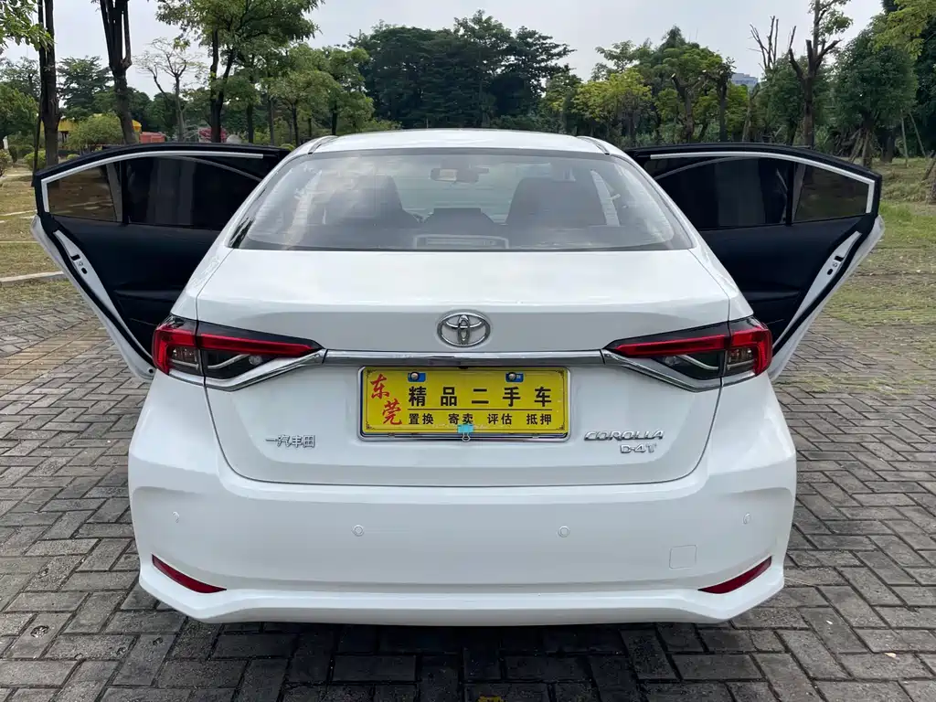 Toyota Corolla — миниатюра 10