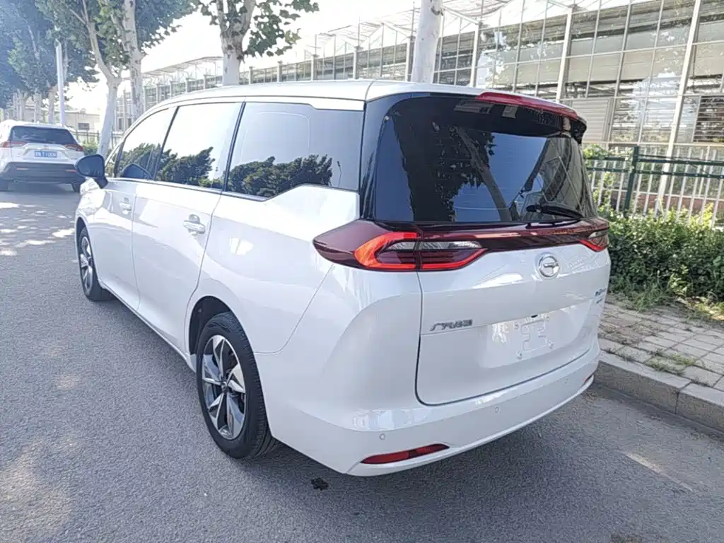 GAC Motor Trumpchi M6 — миниатюра 5