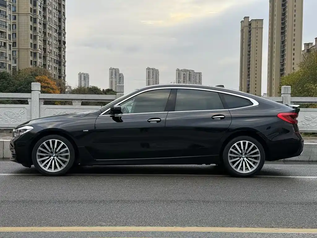 BMW 6 GT 2018 630i M Sport