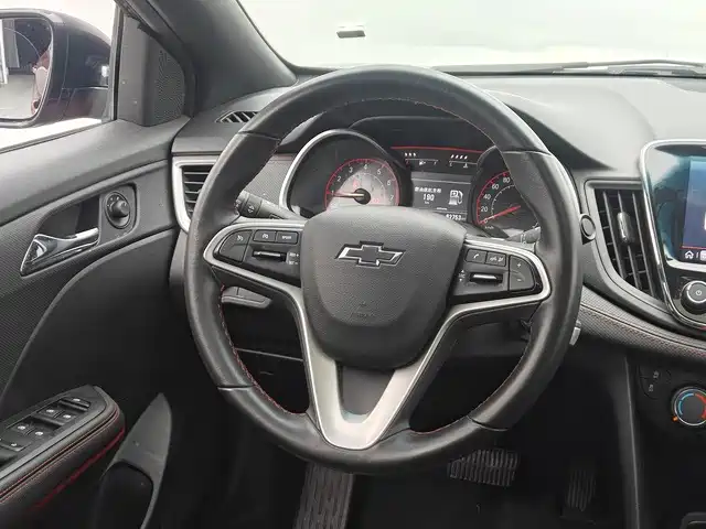 Chevrolet Monza — миниатюра 8