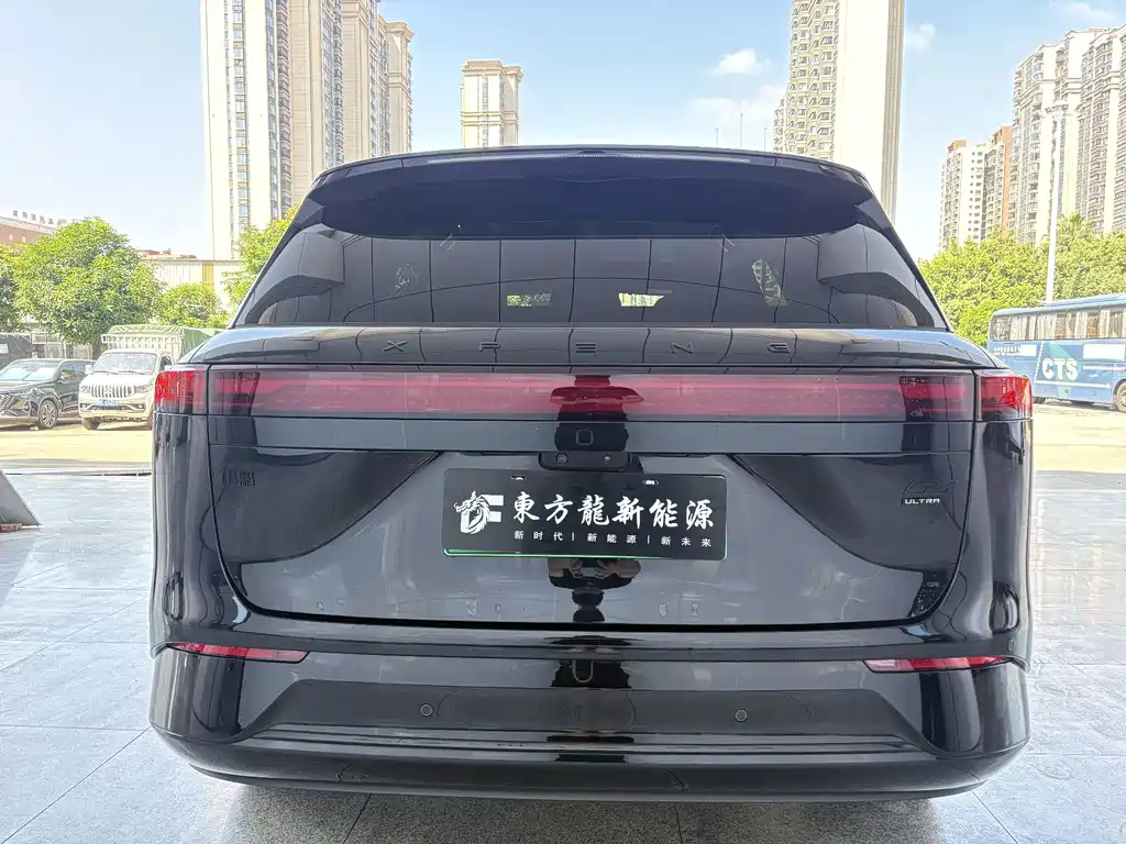 XPeng G9 — миниатюра 8