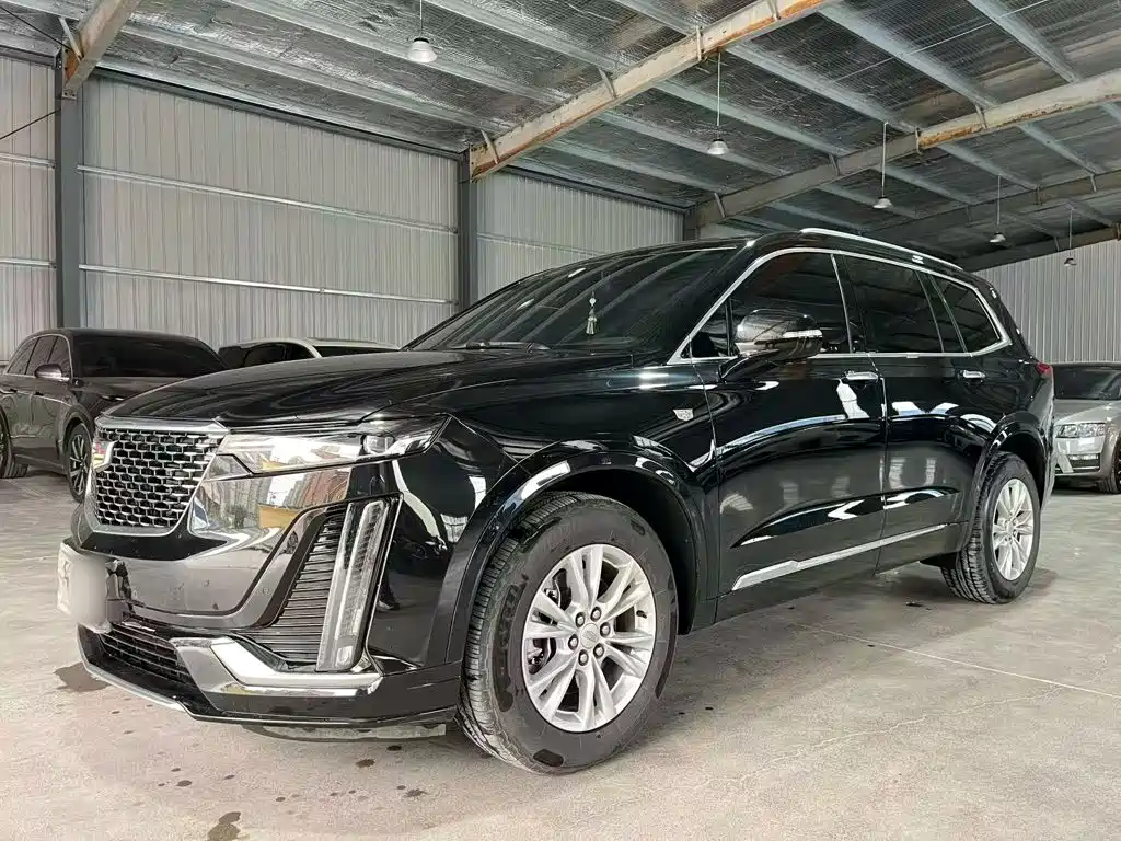 Cadillac XT6