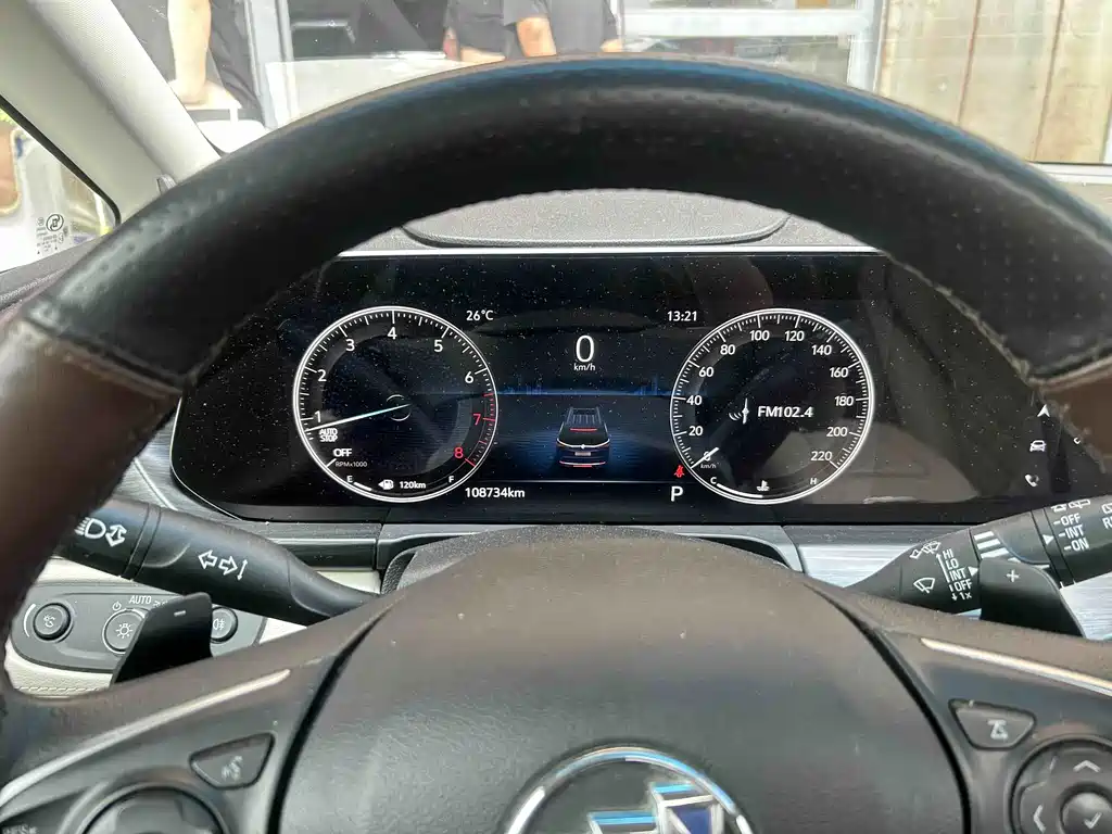 Buick GL8 — миниатюра 10