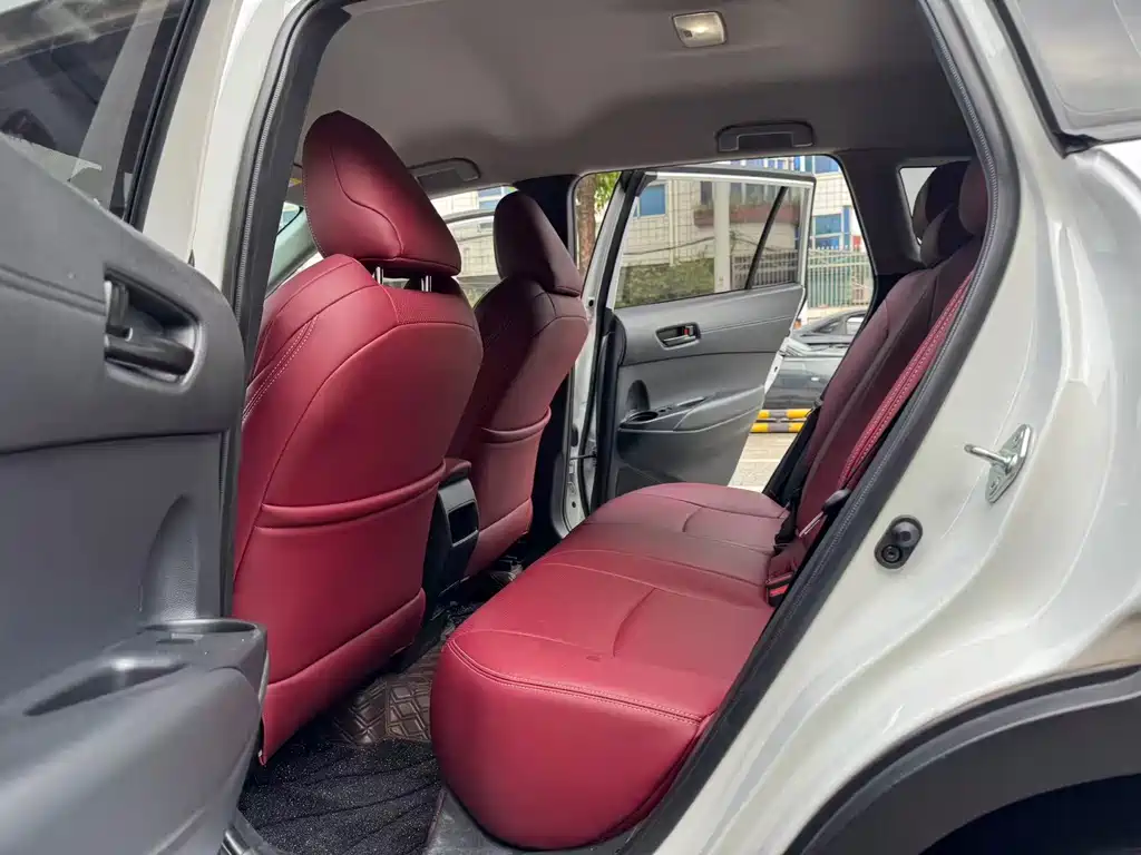 Toyota Frontlander — миниатюра 7