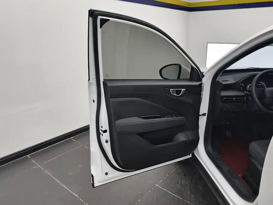 Wuling Xingchi — миниатюра 7
