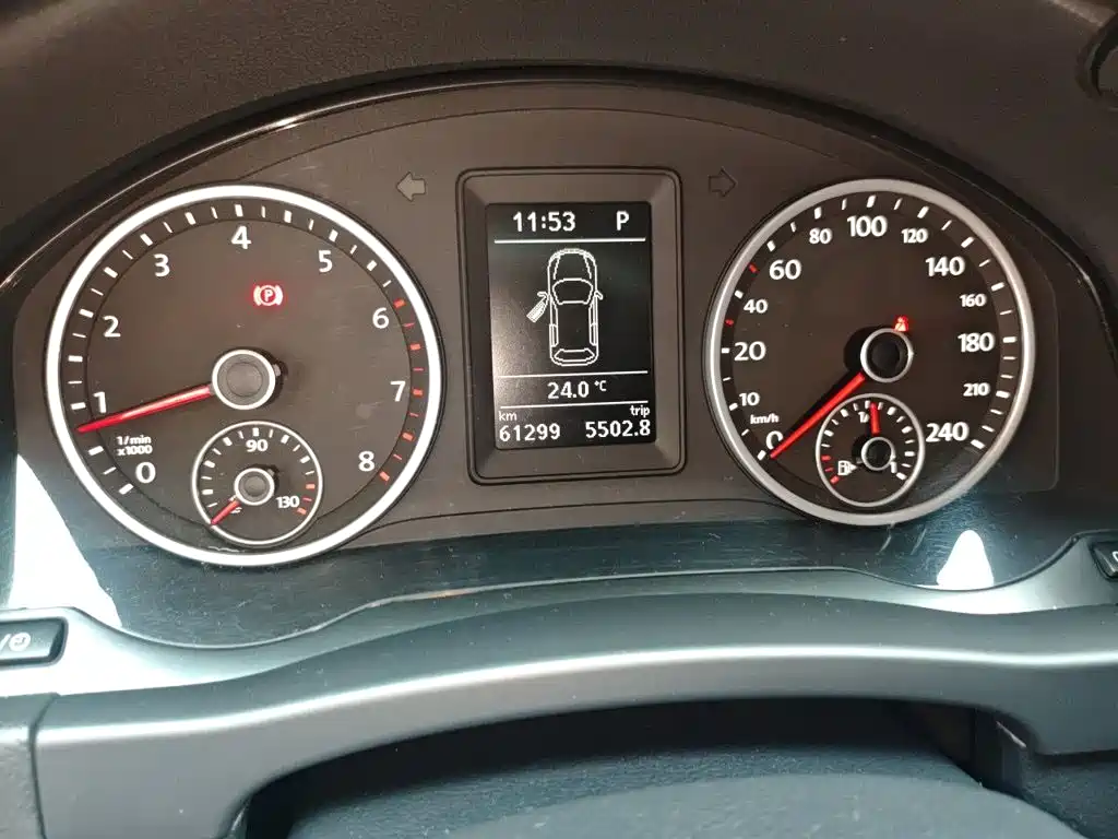Volkswagen Tiguan — миниатюра 13