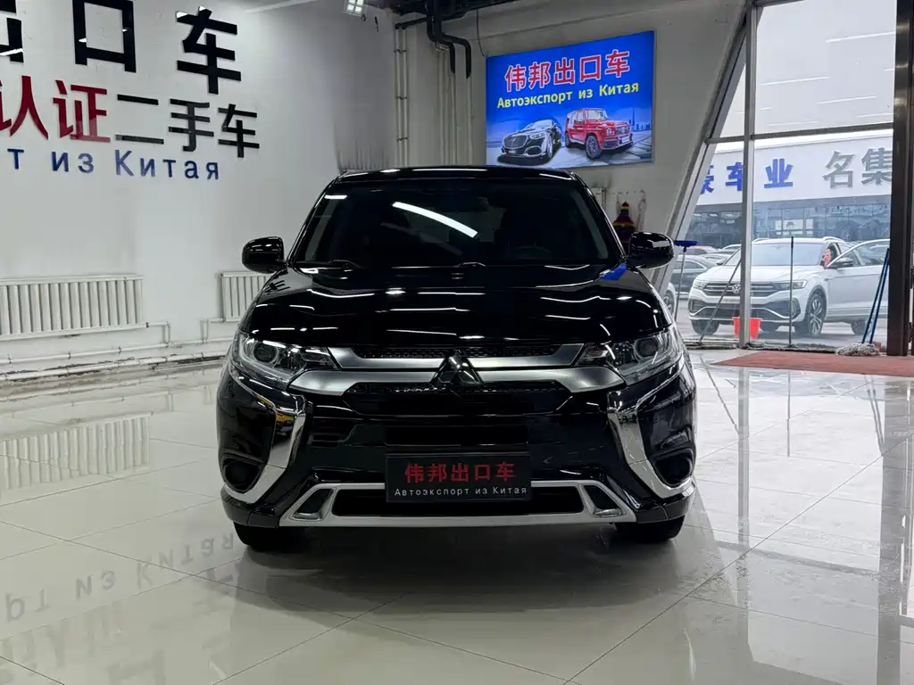 Mitsubishi Outlander — миниатюра 2