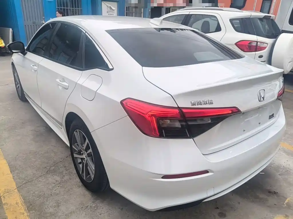 Honda Civic — миниатюра 5