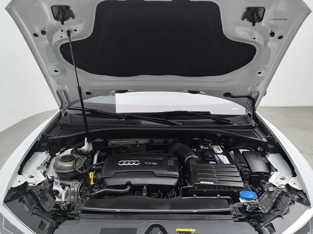 Audi Q3 — миниатюра 6