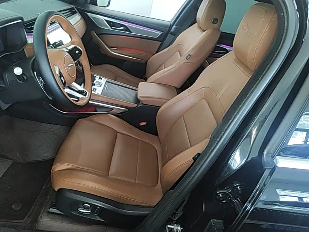 Jaguar F-PACE — миниатюра 15