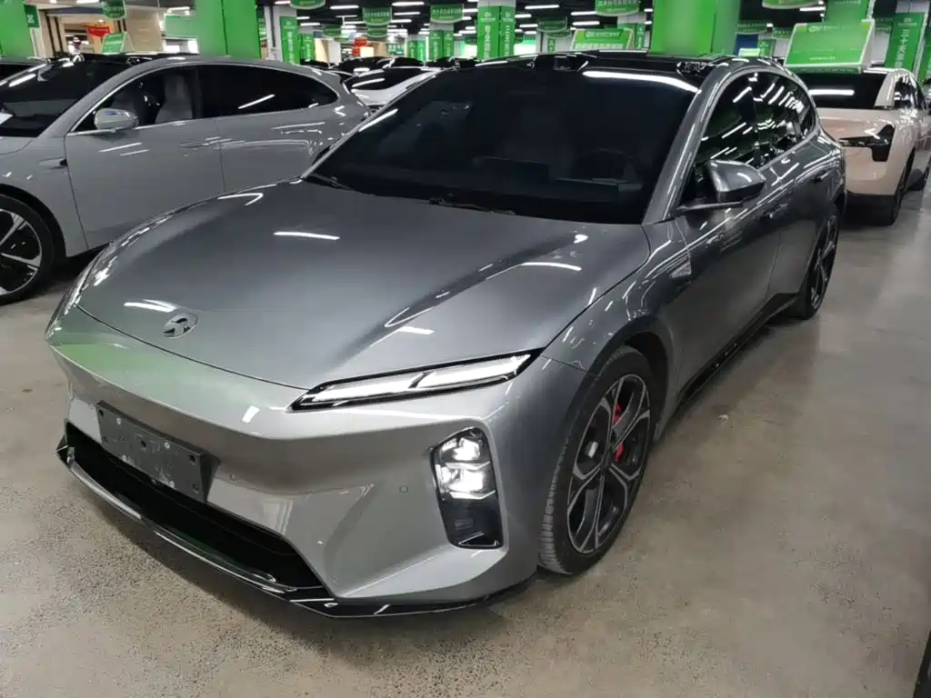 NIO ET5T